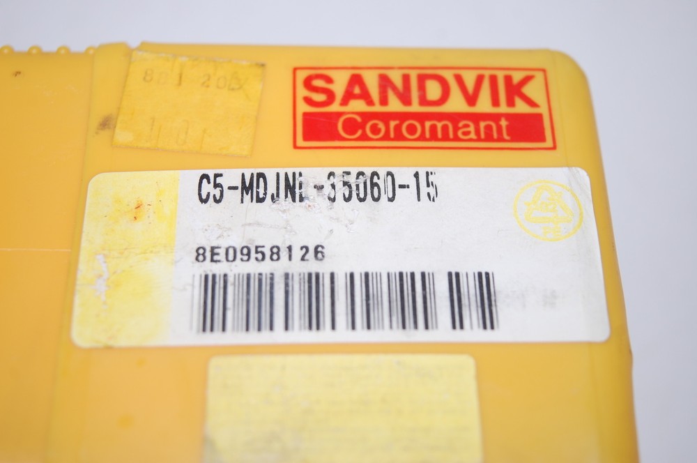 NIB Sandvik Coromant C5-MDJNL-35060-15 Indexable Lathe Tool