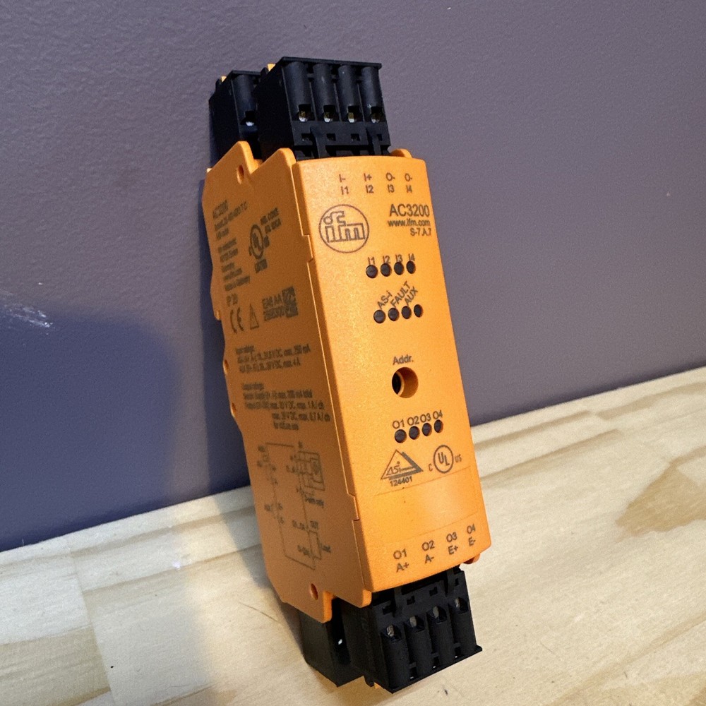 Ifm AS-Interface AC3200 SmartL25 4DI 4DO T C