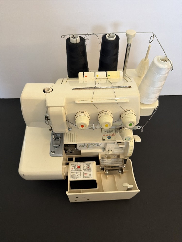 baby lock cover stitch machine BLCS ex-demonstration model