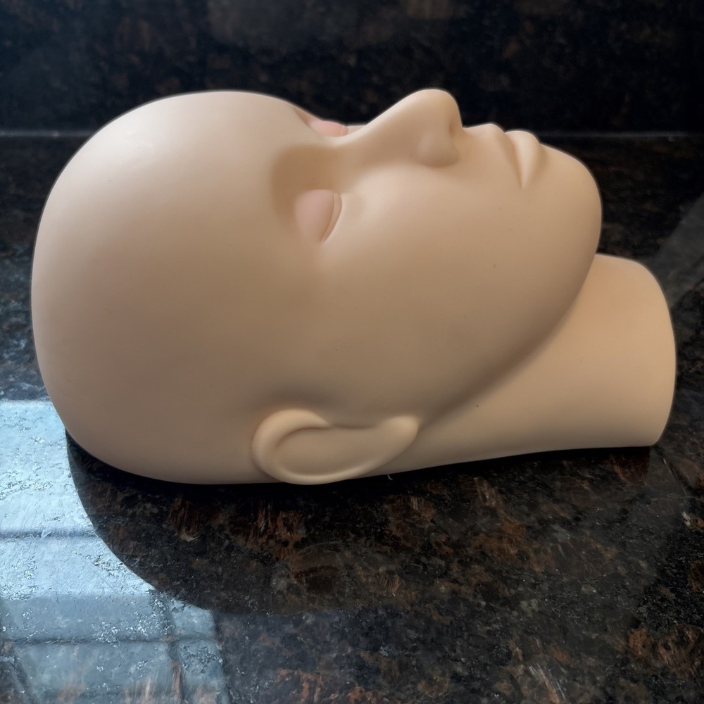 Pro Training Cosmetology Mannequin Doll Face Flat Head Practice Face Make Up