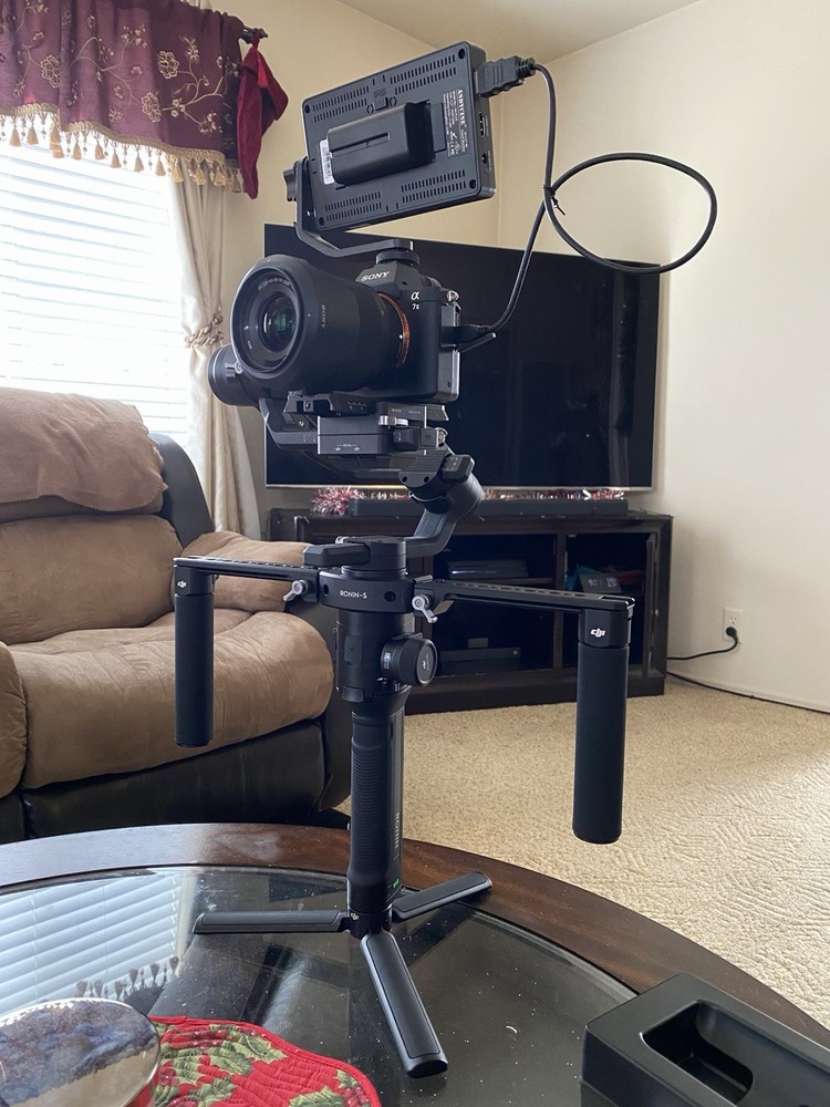DJI Ronin S Gimbal Handheld Stabilizer