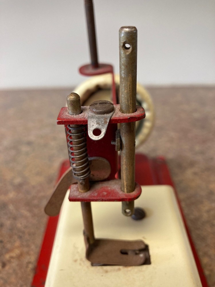 Red Gateway Junior Sewing Machine NP-1  from the 1930’s