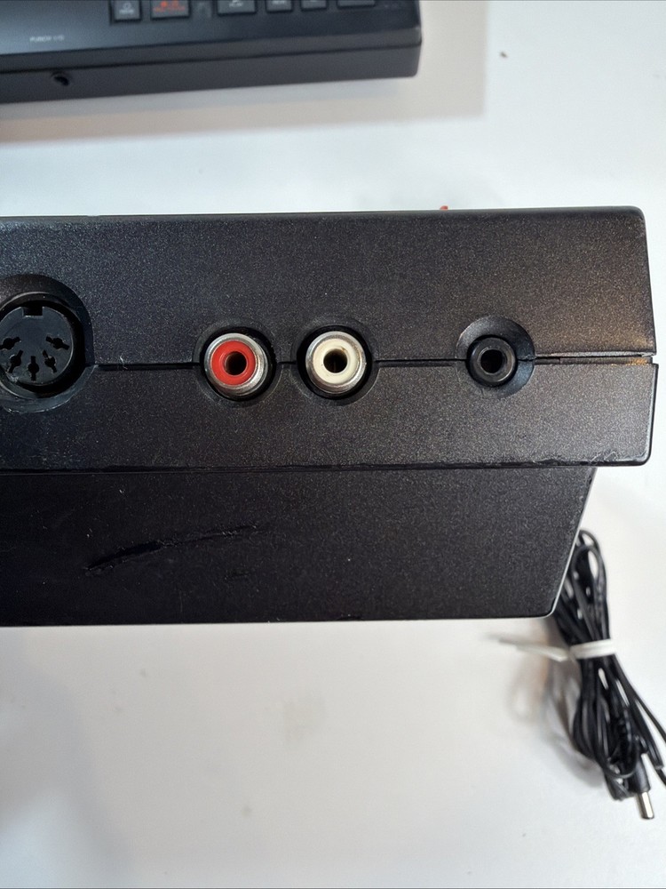 BOSS Dr. Groove DR 202 Drum Machine (LCD SCREEN DOES NOT WORK)