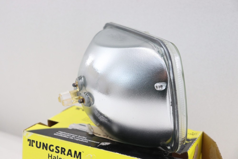 Tungsram Halogen Bulb H6054