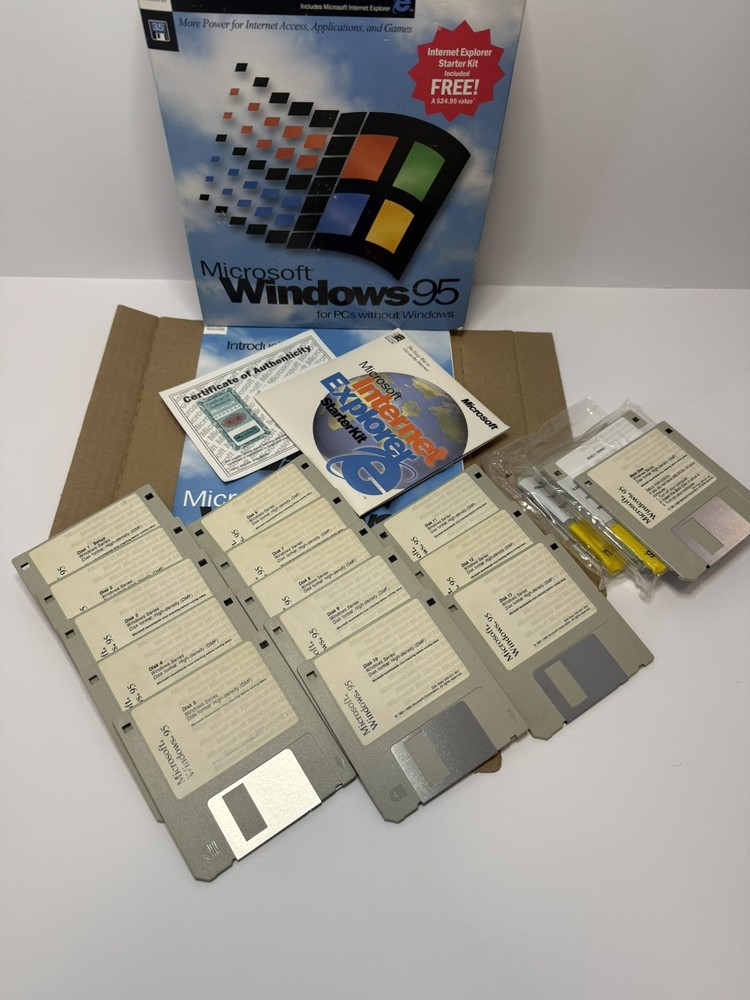 Microsoft Windows 95 OS 3.5" Floppy MS-DOS PCs 1995, Includes Key