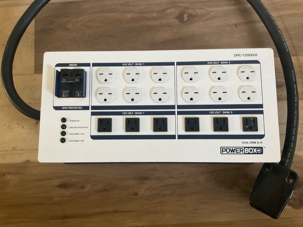 Powerbox DPC-12000-D dual zone light controller