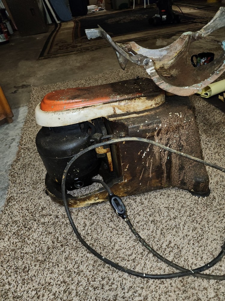 Miller Paint Can Mixer Shaker