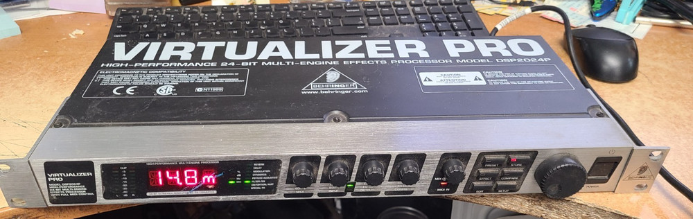 BEHRINGER Virtualizer Pro Model DSP2024P Effects Processor Tested Working