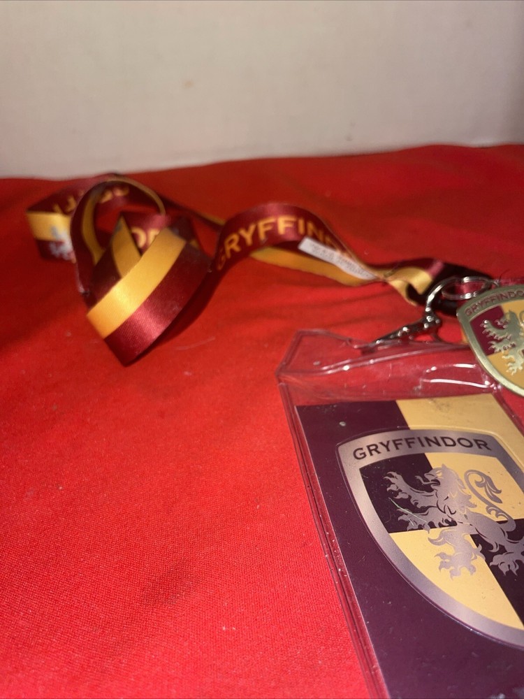 Gryffindor lanyard - Nice! Estate Find