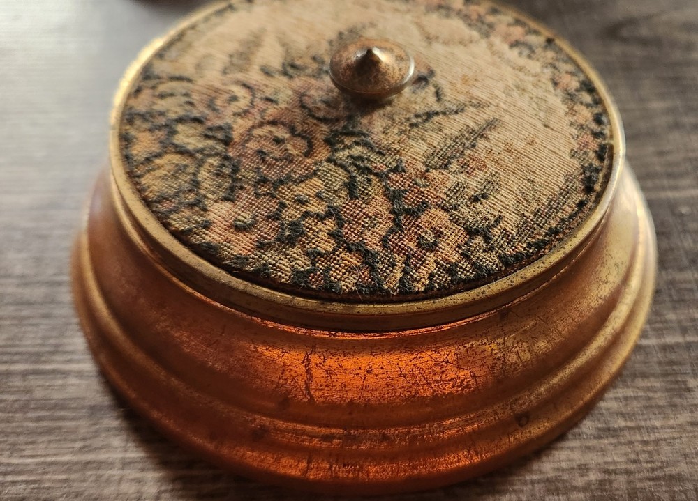 Antique Deco Powder Box