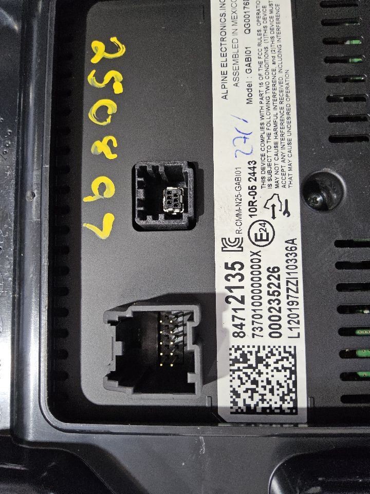 2019-2024 Chevy Malibu Front Dash Mounted Display