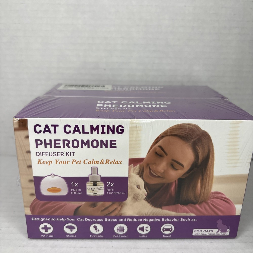 BRAND NEW “Cat Calming Pheromone Diffuser  Kit”:  2 Diffusers & 4 Refills