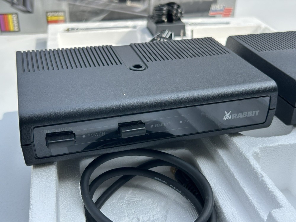 Rabbit VC5000 Wireless VCR Multipler System – Gemini USA