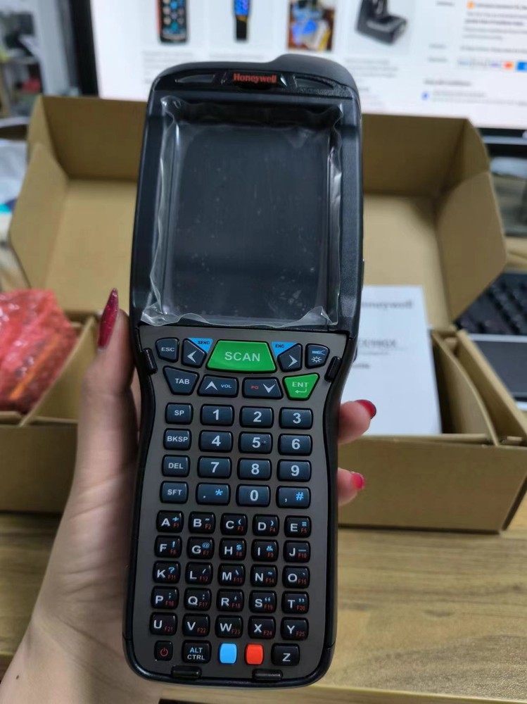 Honeywell Dolphin 99EX Handheld Mobile Computer Windows Embeded Barcode Scanner