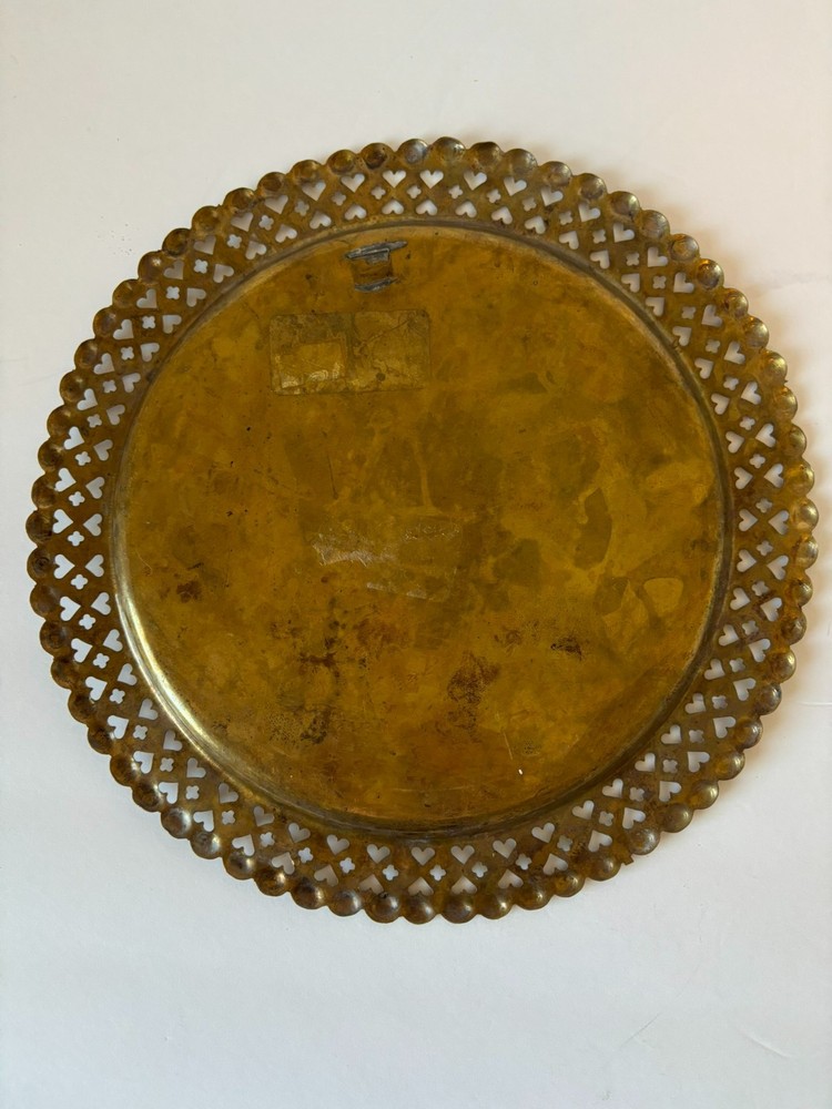 decorative brass plate featuring the Kaaba and Islamic calligraphy 10"