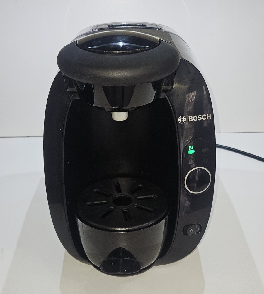Bosch Tassimo Amia T20 Coffee Maker - Black - TESTED & WORKING - READ DESC