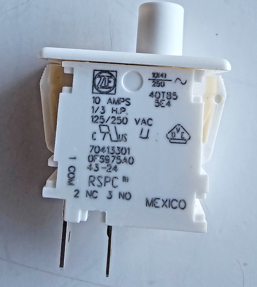 ALLIANCE LAUNDRY SYSTEMS 70413301 Switch Pushbutton-Spst NO/AU NEW