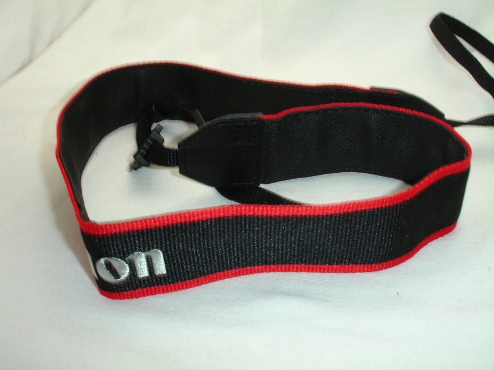 CANON EOS 5D Mark IV CAMERA NECK STRAP , Genuine / OEM