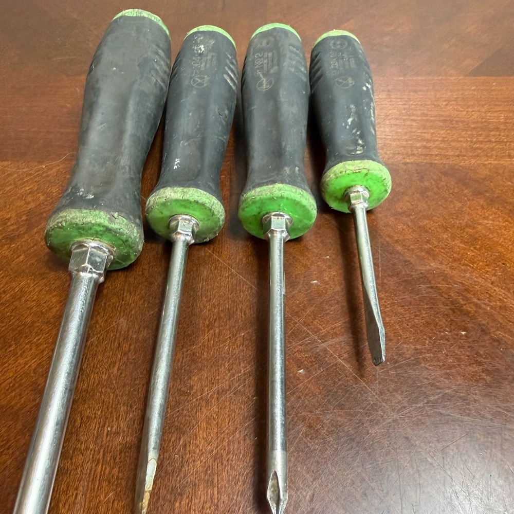 Snap-On Screwdriver Set Lot 4 Flat & Phillips Mixed Sizes Heavy Duty Used