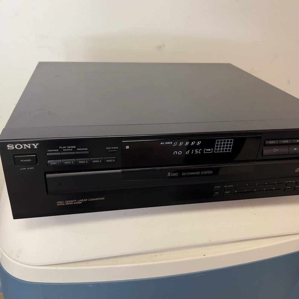 SONY CDP-C365 Stereo Multi 5 CD Player Tested Working