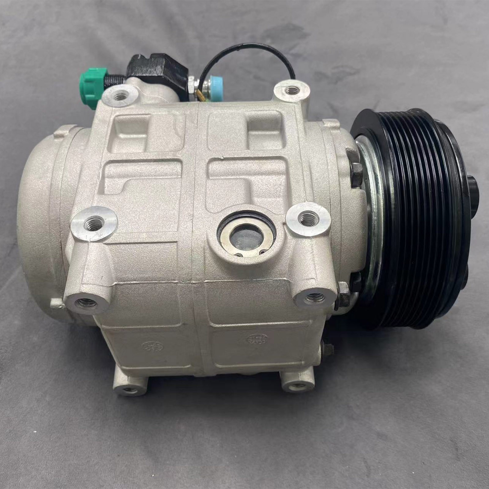 A/C Compressor RD-5-12528-0P / QP31-1213 / QP31-1750 8 groove 5899 for TCCI