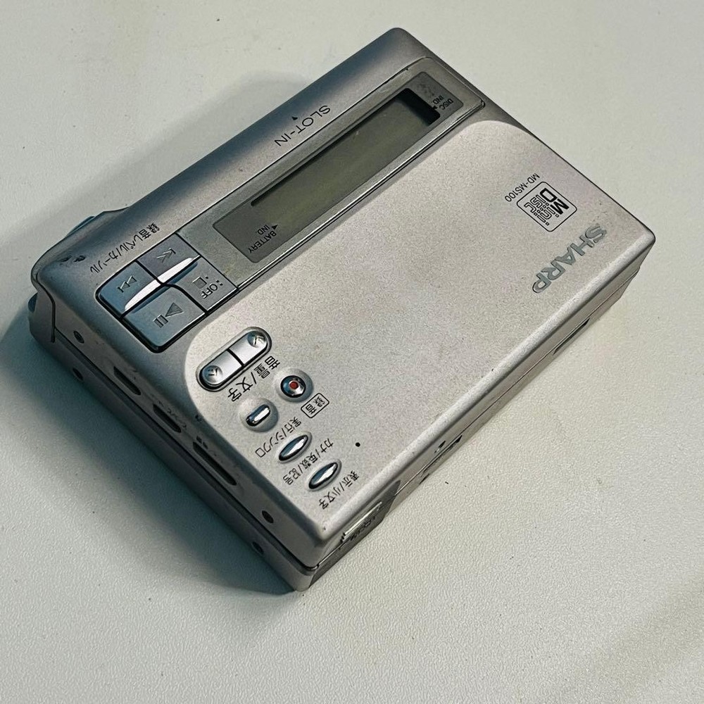 Sharp MD MS100 Portable MiniDisc Recorder Player Japan Rare Working