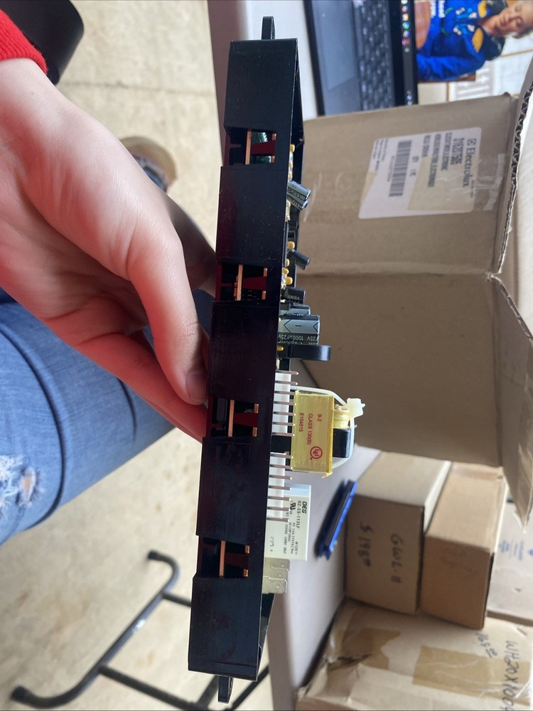 316207505 Clock/Timer Electronic Replacement Part New in box