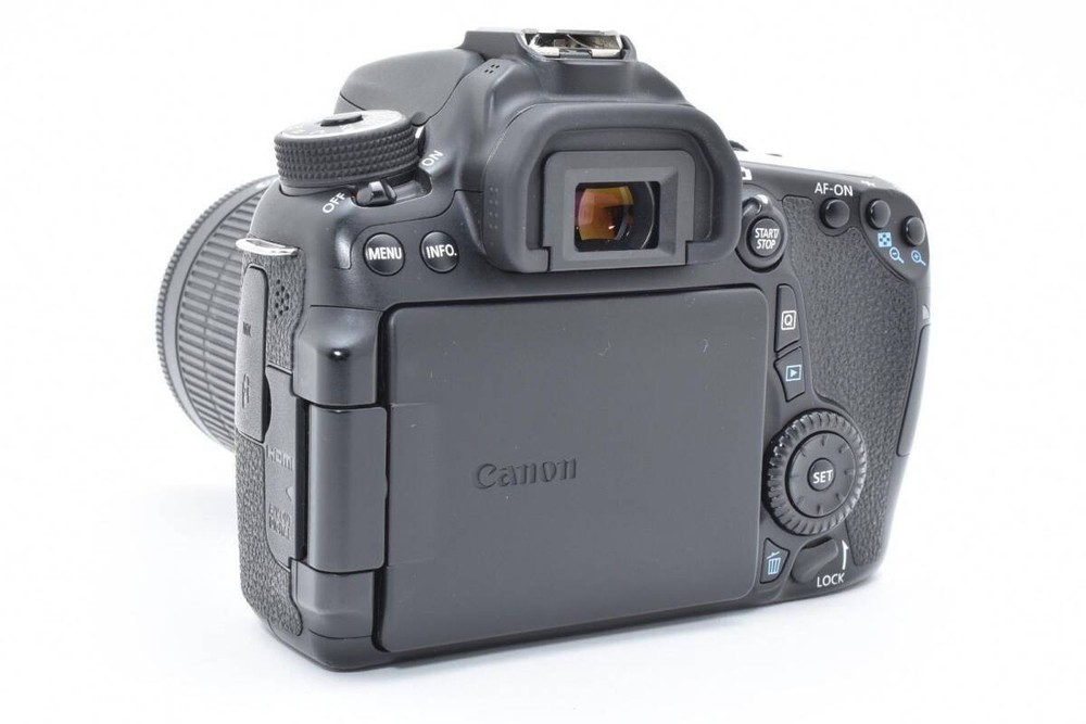 Canon EOS 70D Lens kit 73076