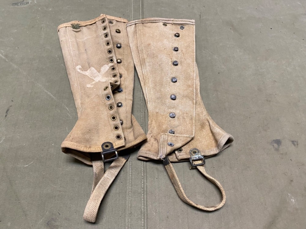 ORIGINAL WWII US ARMY M1938 COMBAT FIELD LEGGINGS W/O  LACES- SIZE 1R