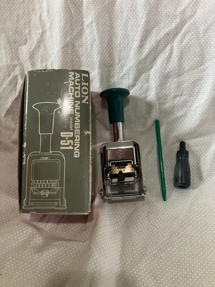 Lion D-51 5 Wheel Auto Numbering Machine EXCELLENT Condition