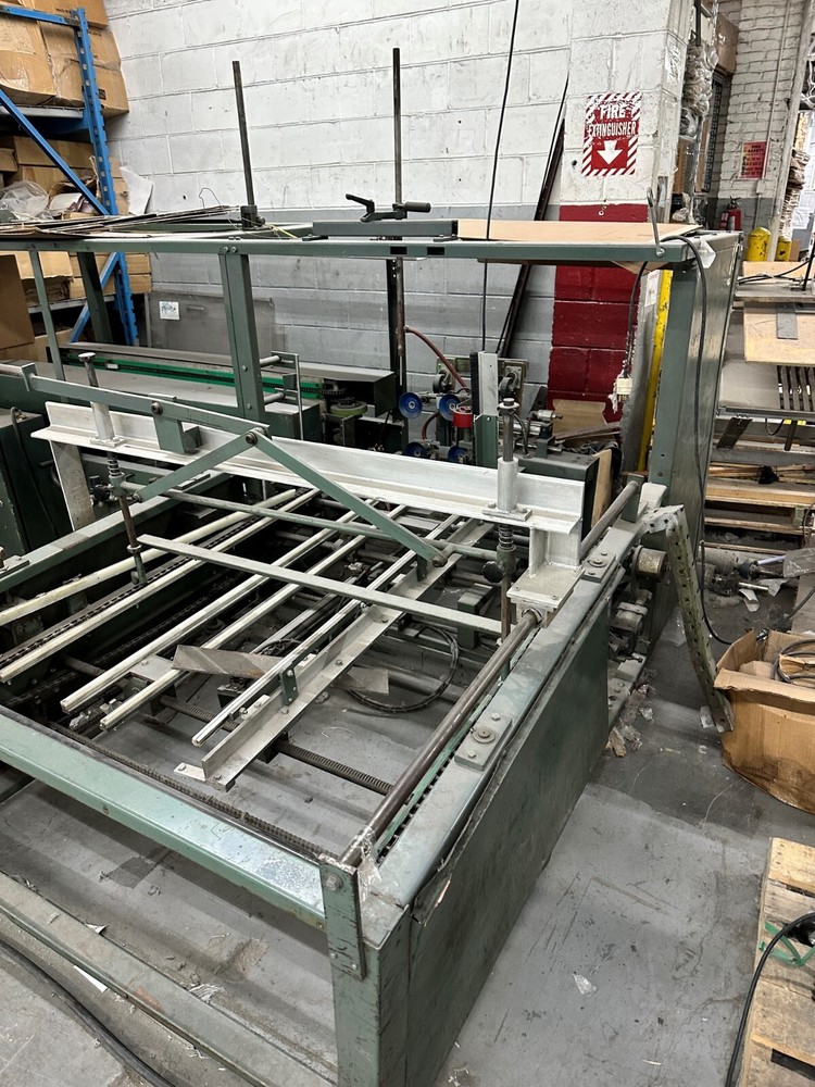 Loveshaw Case Erector CF40T