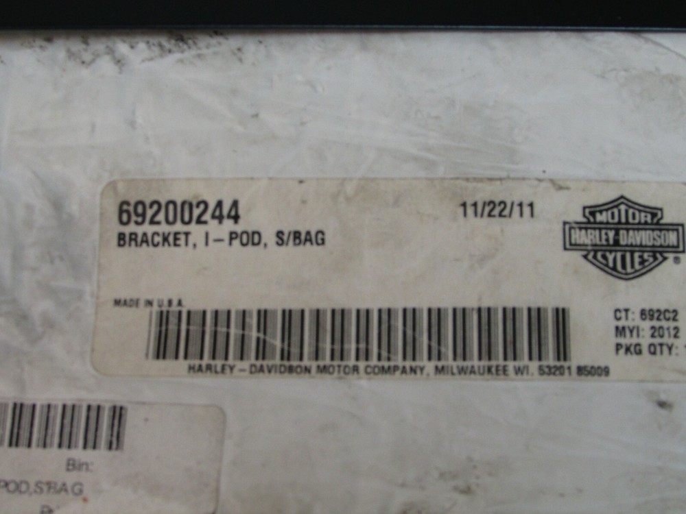 Harley-Davidson Saddlebag I-Pod Bracket 69200244