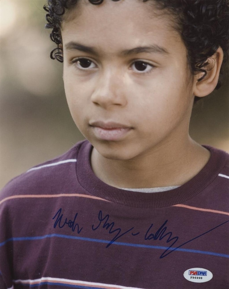Noah Gray-Cabey- Signed Photograph