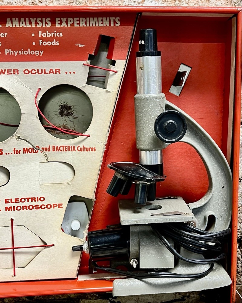 VINTAGE PORTER LABCRAFT EXPERIMENTAL LAB # 140 METAL CASE PYREX TUBES MICROSCOPE