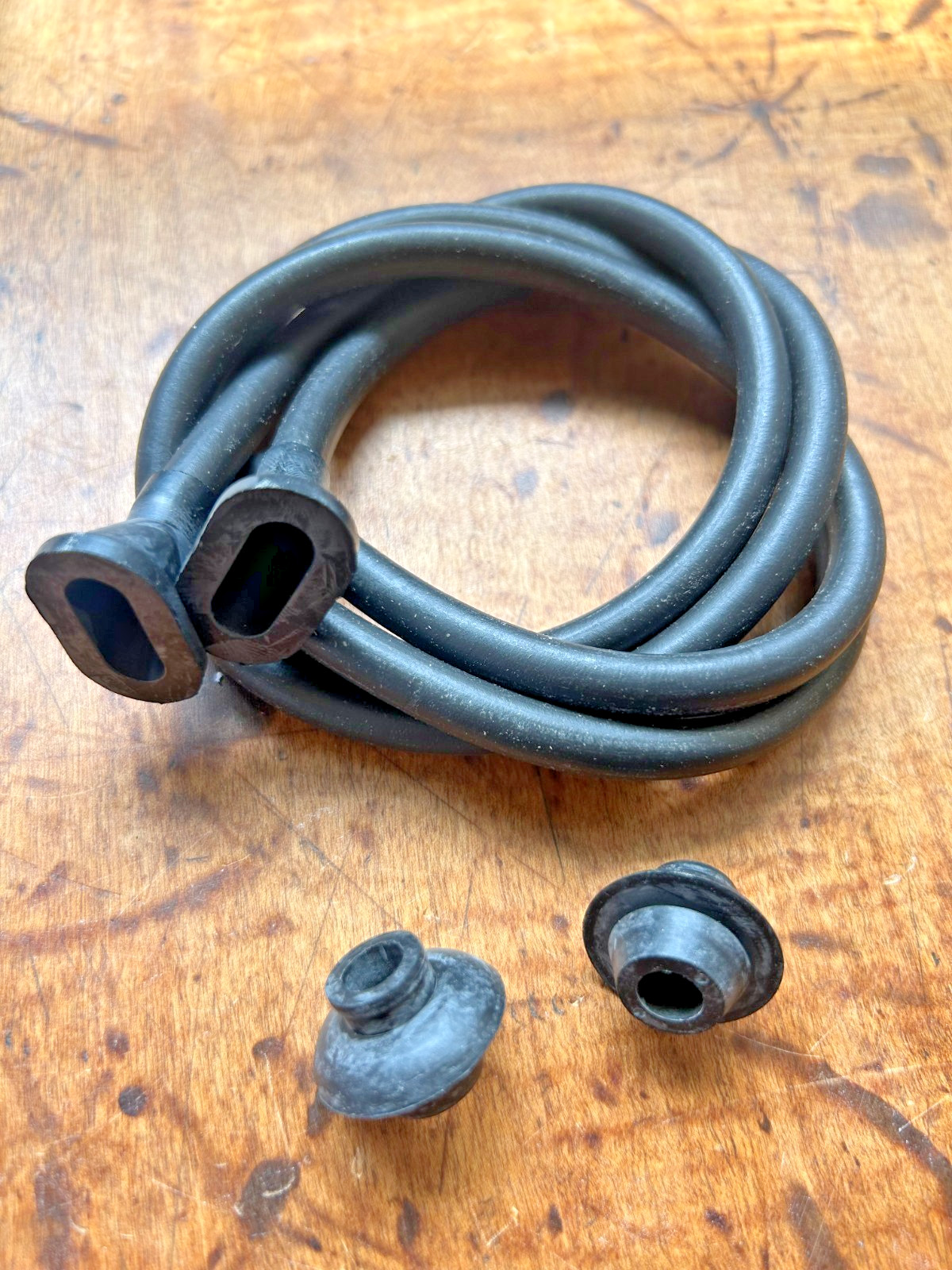 1956 1957 Chevy Windshield Window Drain Tubes & Grommets NEW