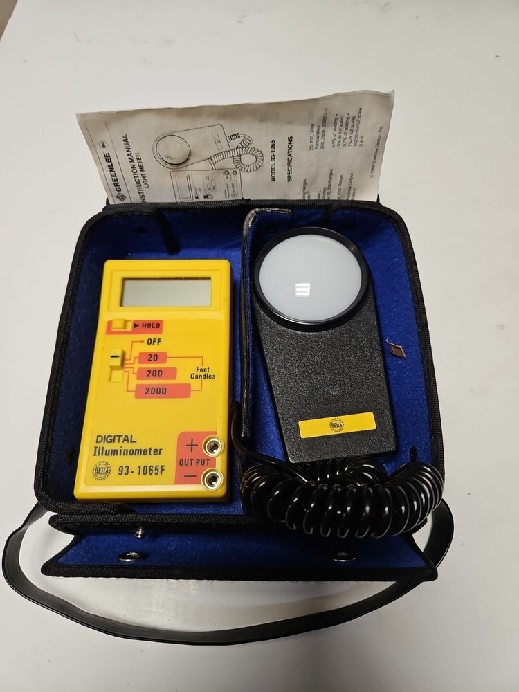 Greenlee Digital Light Illuminometer 93-1065F + Case