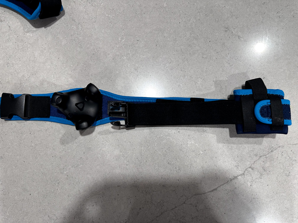 8X Vive Tracker 3.0 - Straps - 7-in-1 + Vive dongle