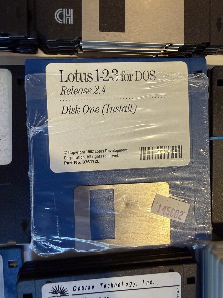 Vintage Lotus SmartSuite Software Bundle Lot