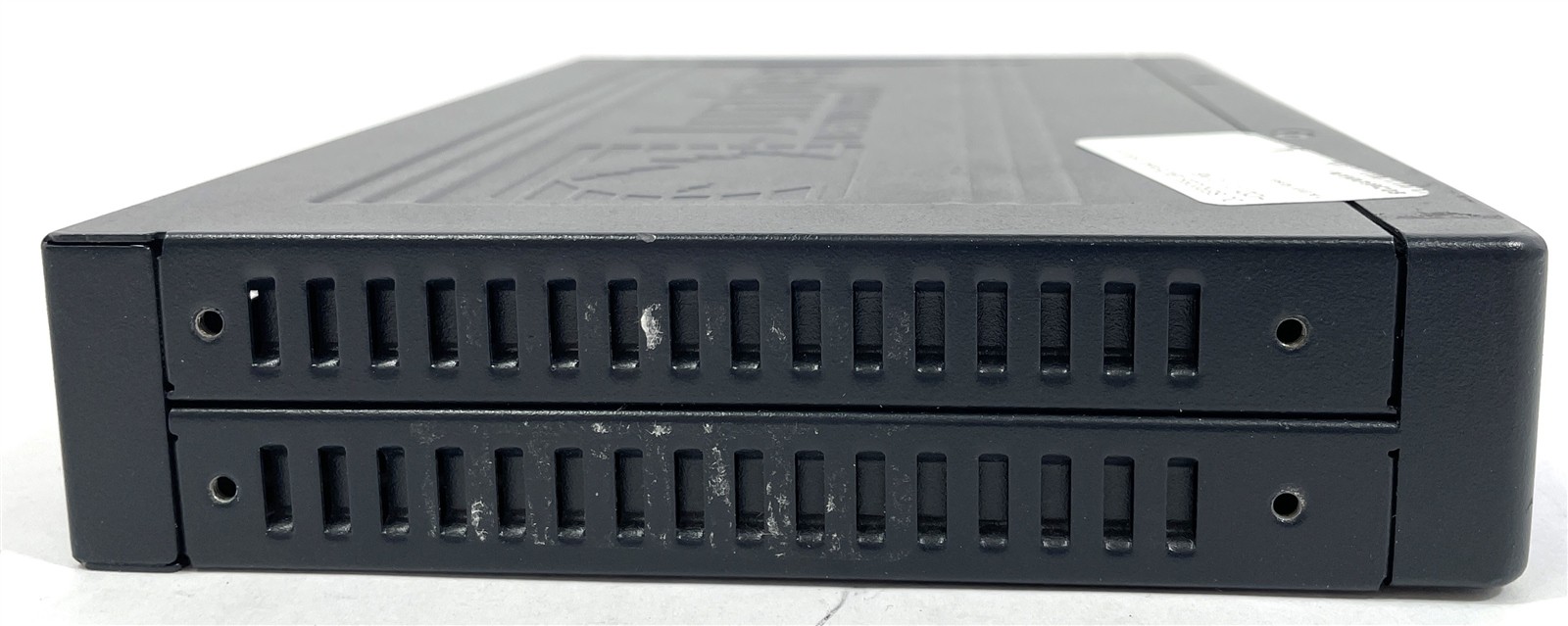 Juniper Networks SRX100 SRX100B 8-Port Security Gateway Firewall