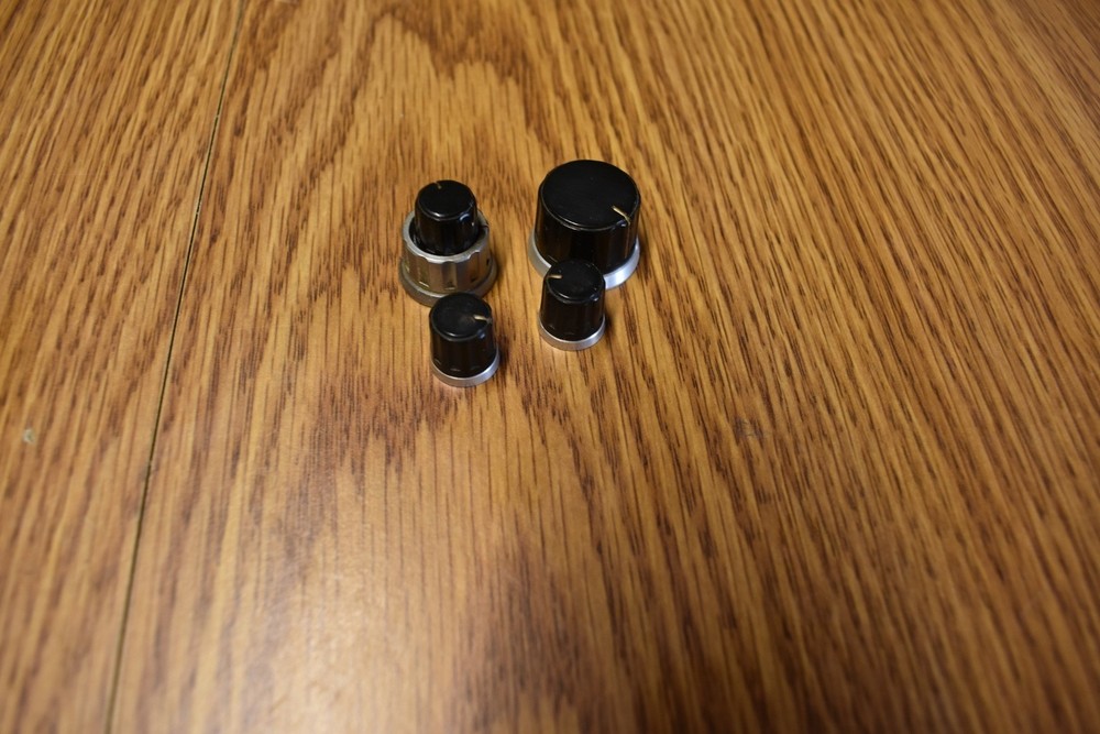 ICOM IC-735 Knobs as shown Free shipping!