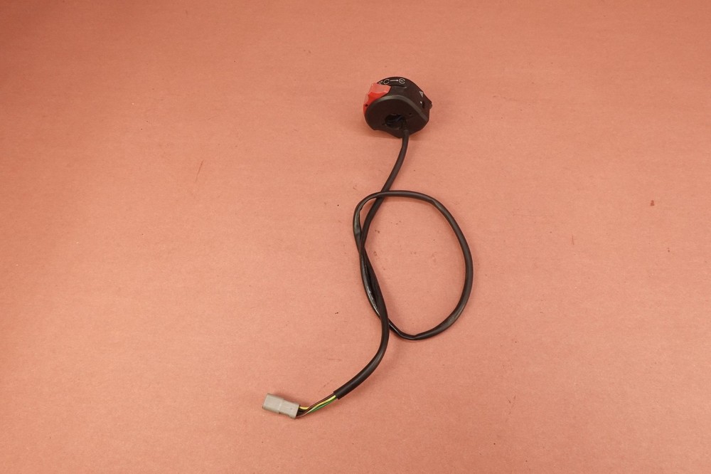 2017-2020 Ducati Monster 797 Right Handlebar Stop Start Kill Switch