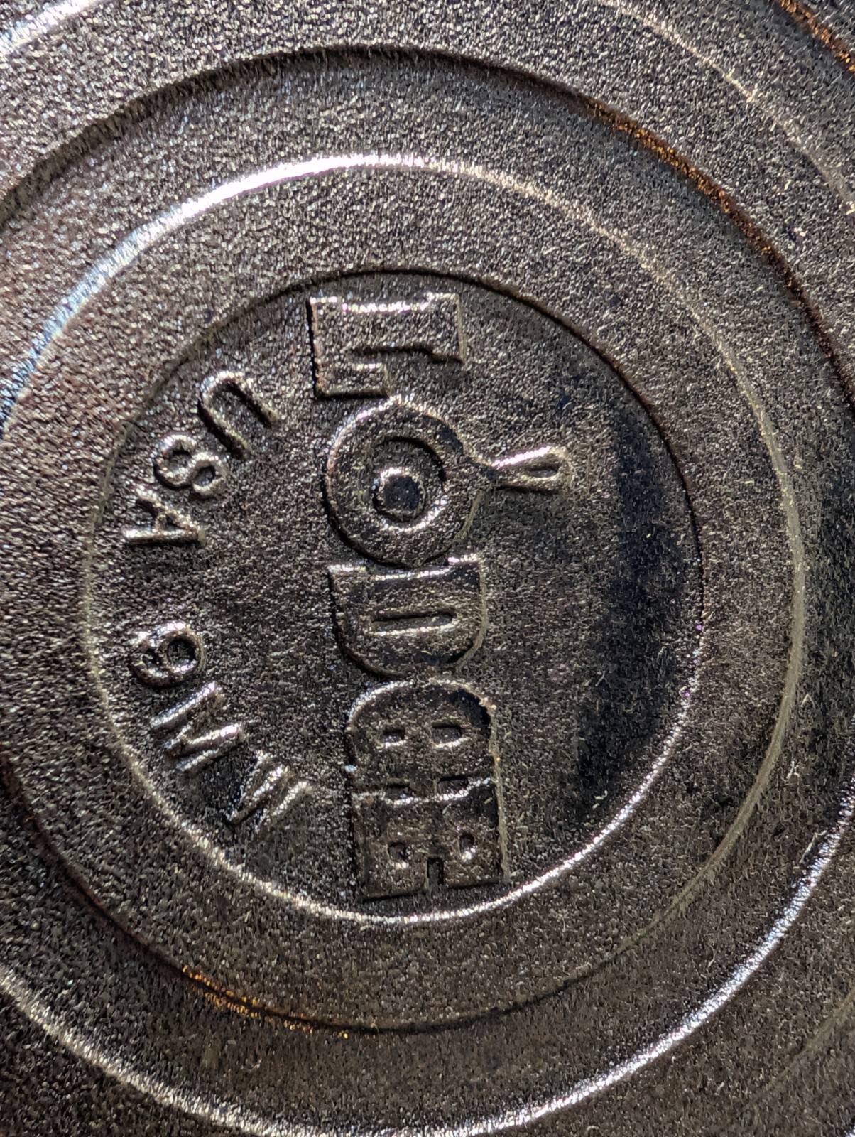 Lodge USA 9-Inch Seasoned Cast Iron Mini Wok Pan, New