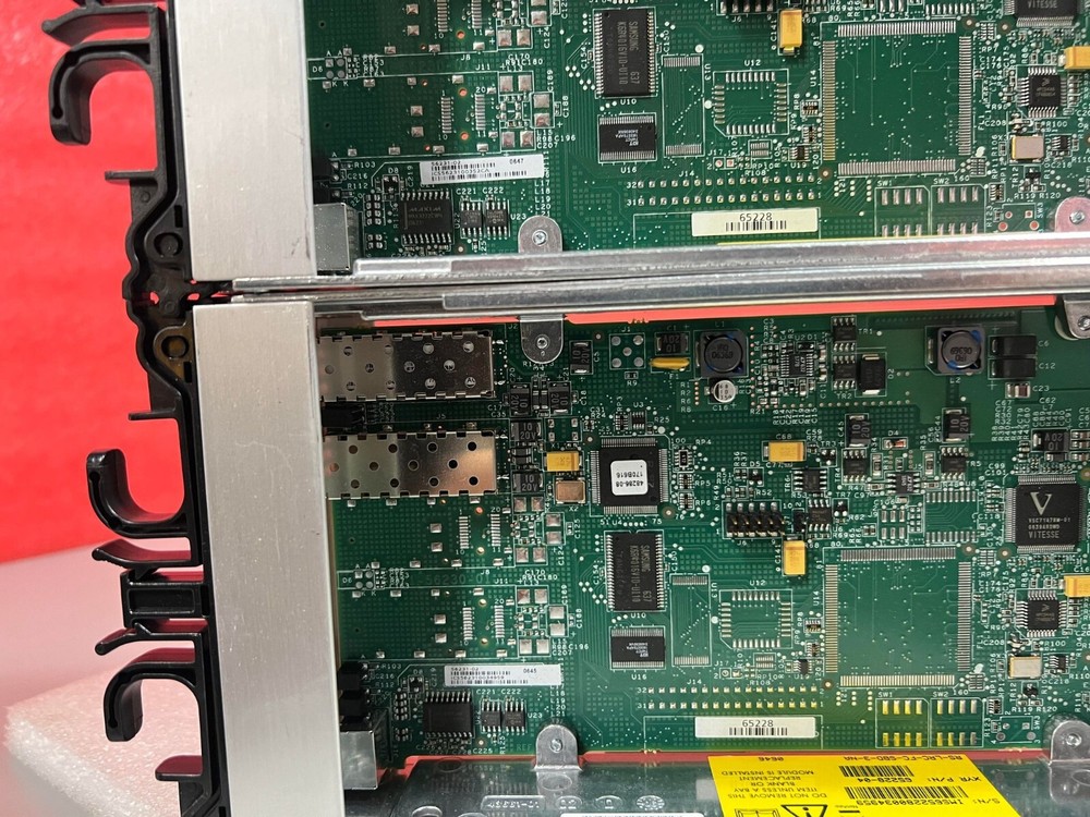 NETAPP 106-00100+A0 2863-001 ESH2 Controller MODULE