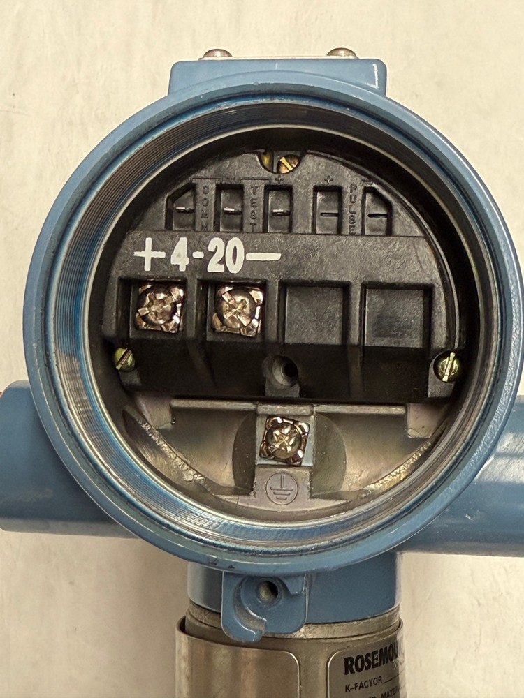 ROSEMOUNT 8800CW020SA1N1D1M5 VORTEX FLOW METER