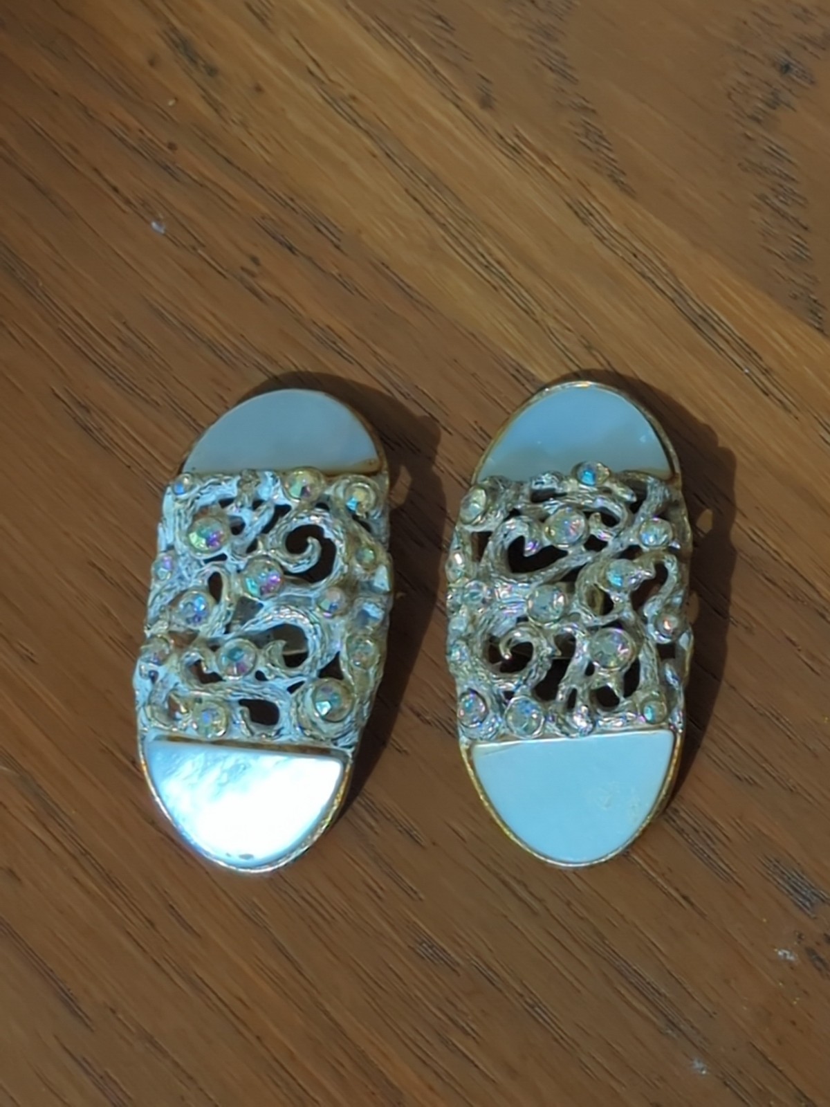 Vintage Musi Rhinestone Shoe Clips Silver Amber Oval Intricate Scrolling
