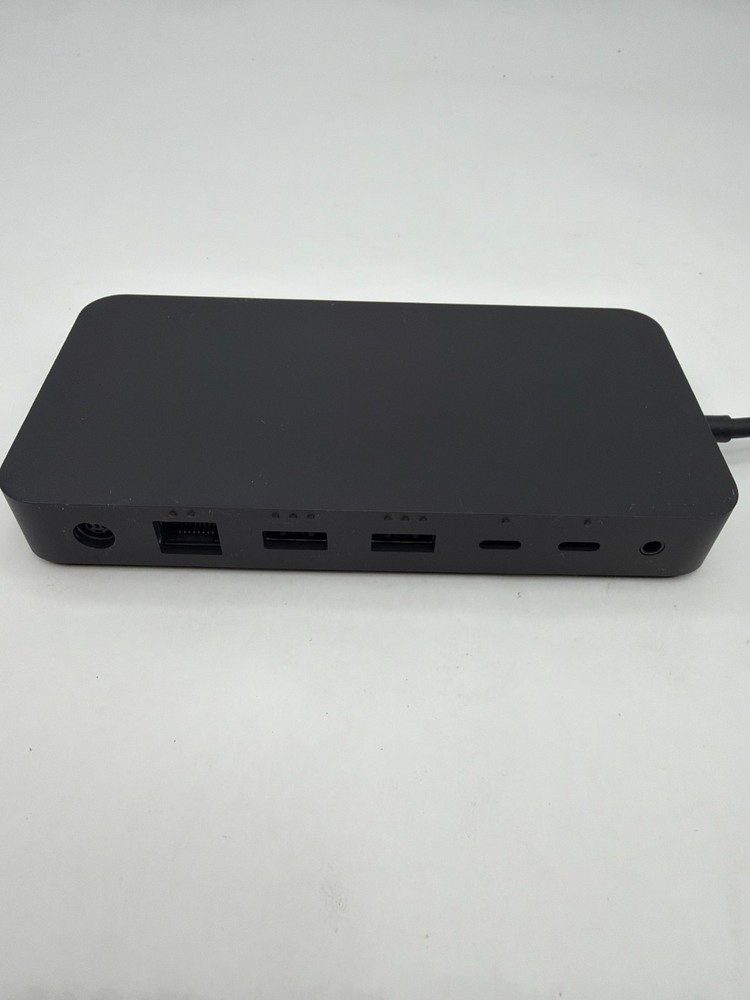 Microsoft Surface Thunderbolt 4 Dock 2049 No AC Power Supply
