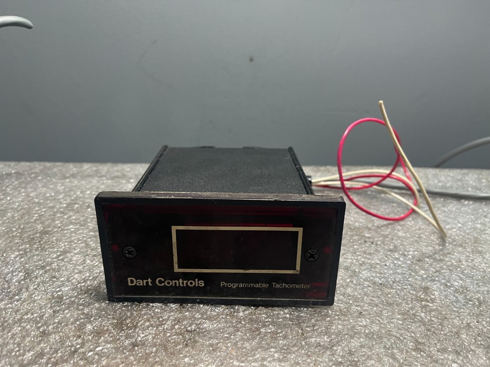 DART CONTROLS DM4004 / DM4004  PROGRAMMABLE TACHOMETER