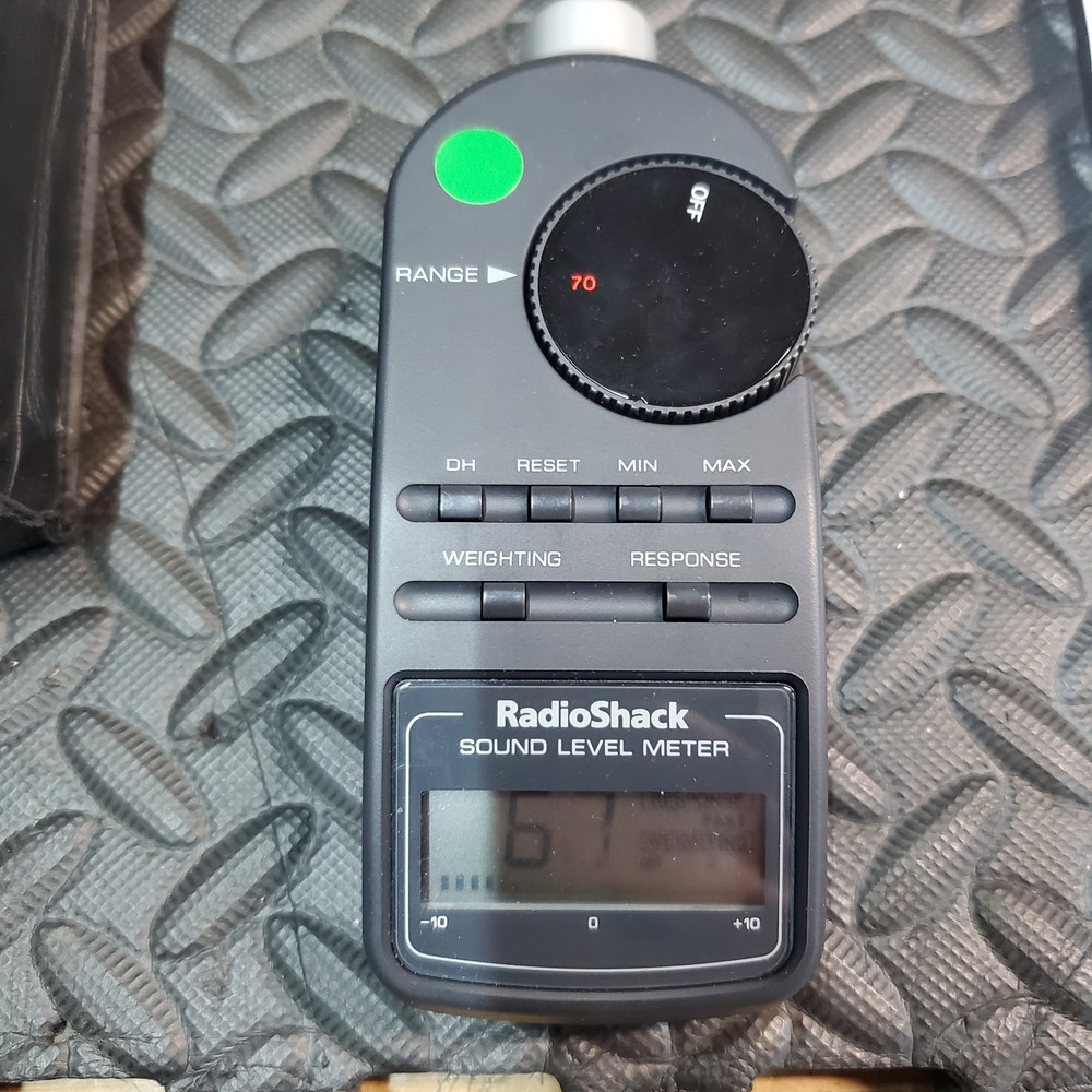 Radio Shack Sound Level Meter 33-2055