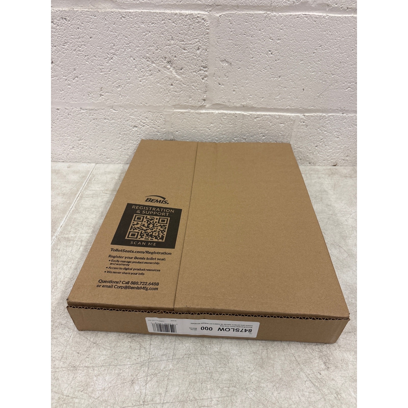 Mayfair Cassel Slow Close Toilet Seat, ROUND, Non Slip Premium Wood Seat