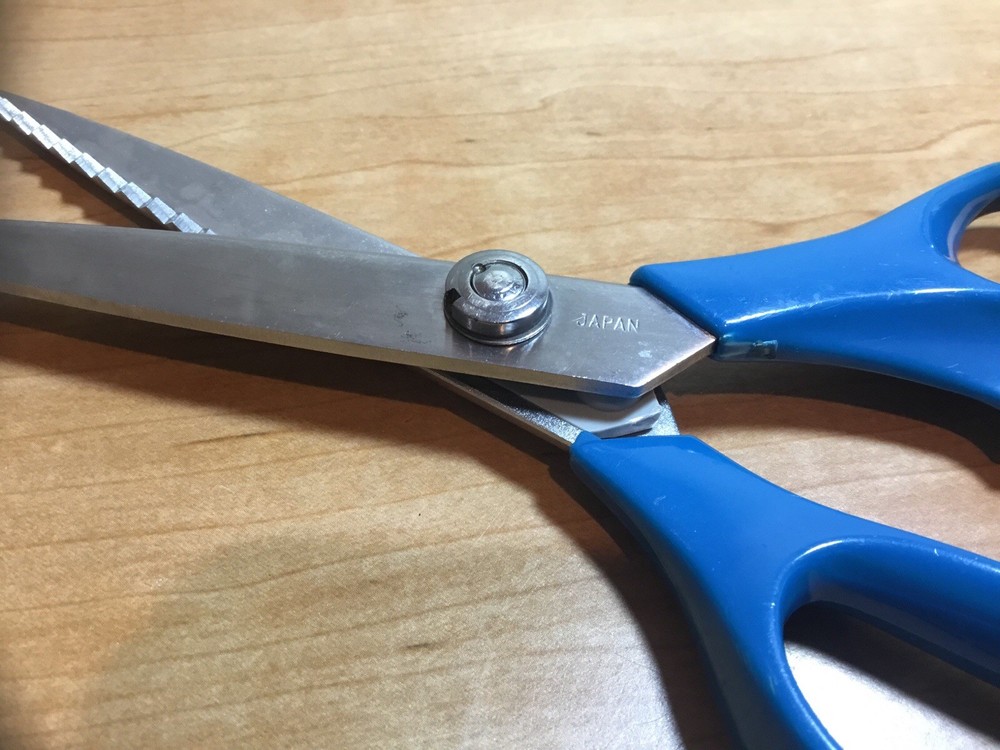 Stainless Steel Ultra Sharp Pinking Shears, Right Hand, Japan Made